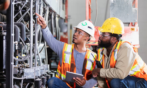 Best Licensed Electrician  in Pleasant Hill, CA